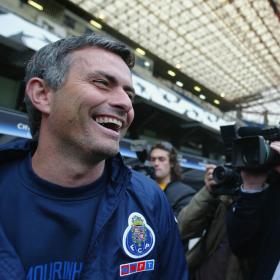 Mourinho_Riazor_entrenaba_Oporto_2004